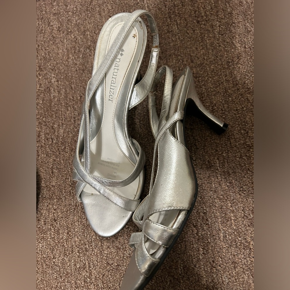 Women sandals